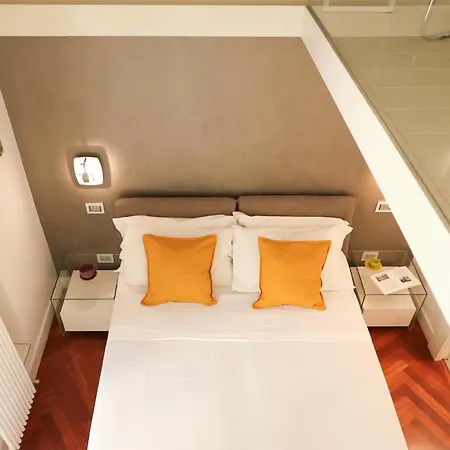 Elegant At Chiaia By Wonderful Italy