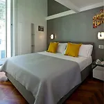 Elegant At Chiaia By Wonderful Italy * 나폴리